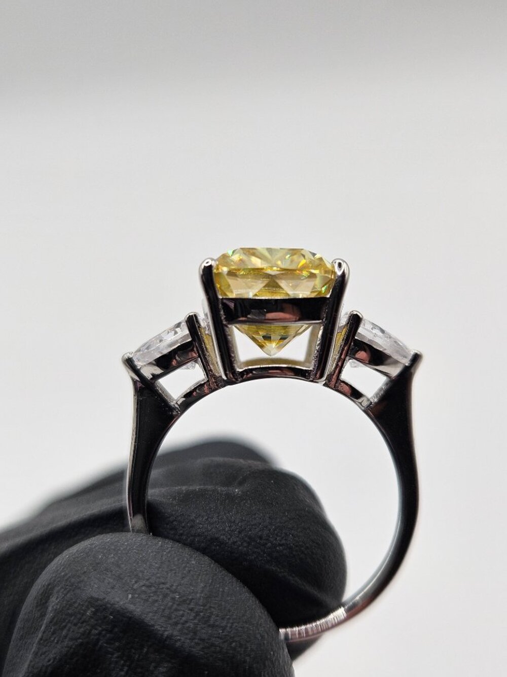 925 Silver 10 CTW Cushion Yellow Moissanite 3-Stone Ring Size 7.5 - Picture 8 of 8